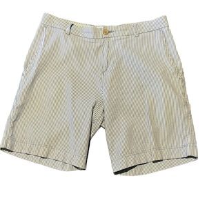 Southern Tide Men’s Skipjack Blue and White Stripe Seersucker Shorts Siz…